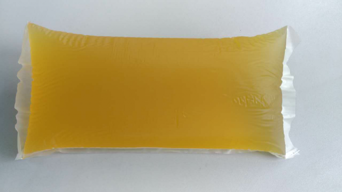 খাদ্য প্যাকেজিং পেপার লেবেলিংয়ের জন্য সিন্থেটিক রাবার সলিড হট মেল্ট আঠালো আঠালো 0